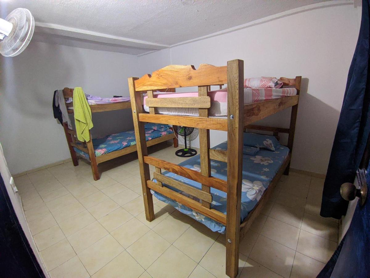 Hostel Caballo Blanco Cartagena Exterior photo